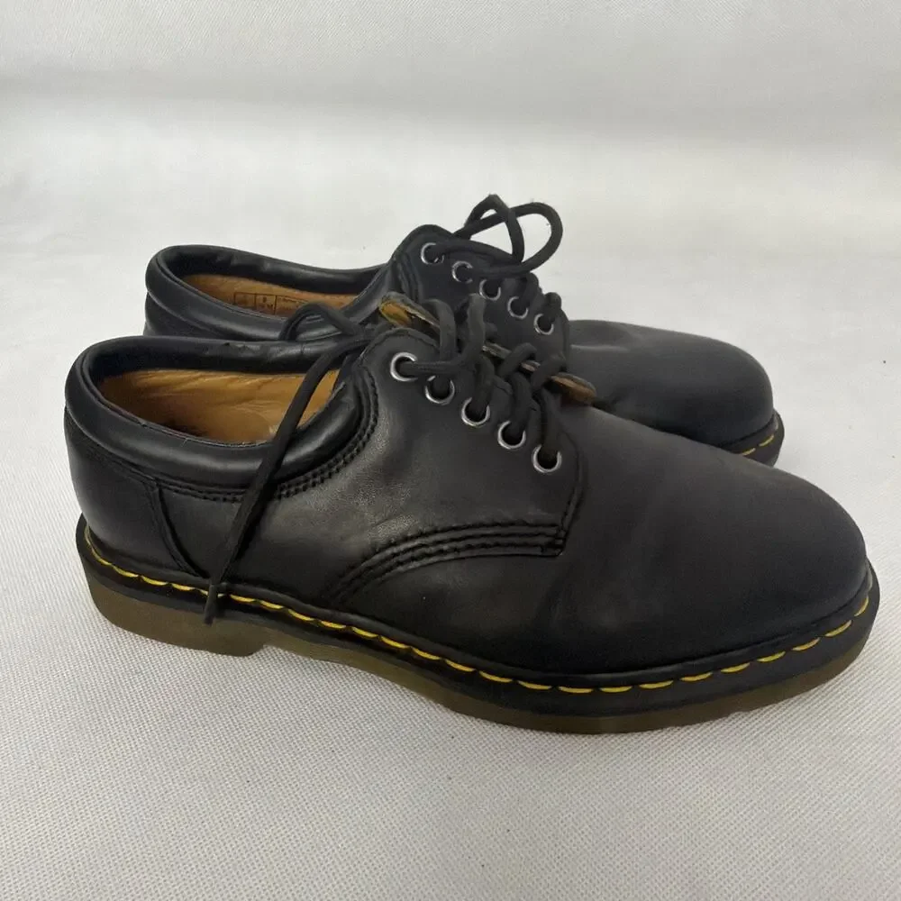 Dr. Martens 8053 Black Leather Men’s Shoes 8 (EU 41)